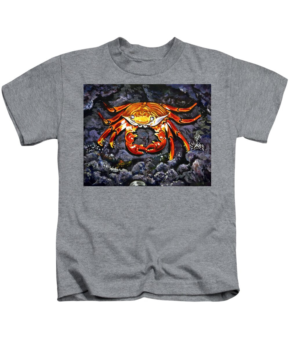 Crab's Bold Hold - Kids T-Shirt